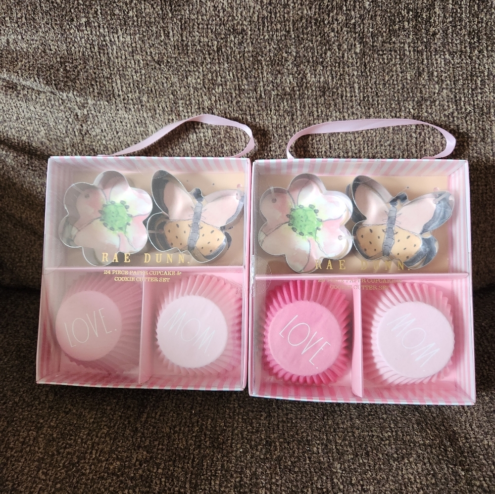 Rae Dunn Butterfly and Flower Cookie Cutter Cupcake Set Bundle of 2 NEW
